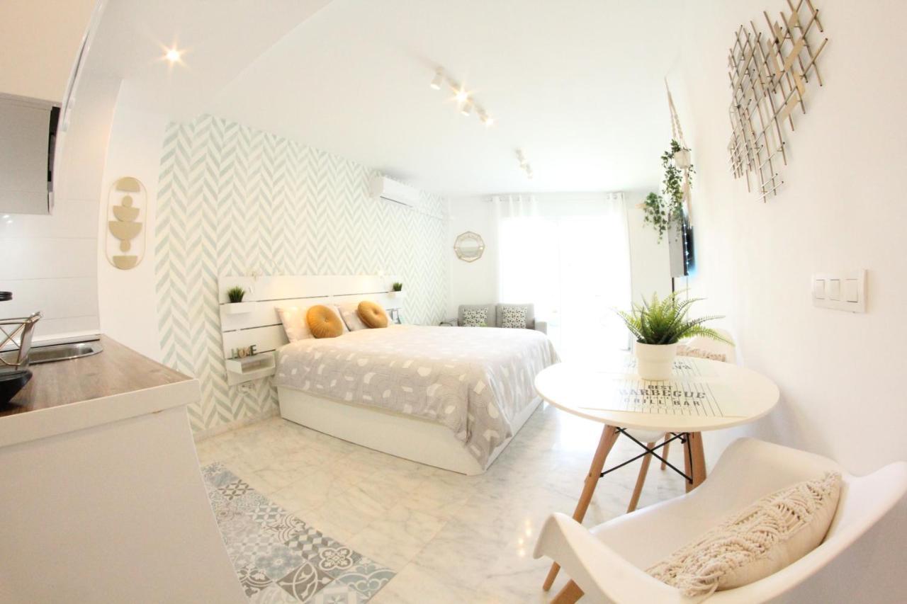 Torremolinos - New Central Studio Plata With Balcony 아파트 외부 사진
